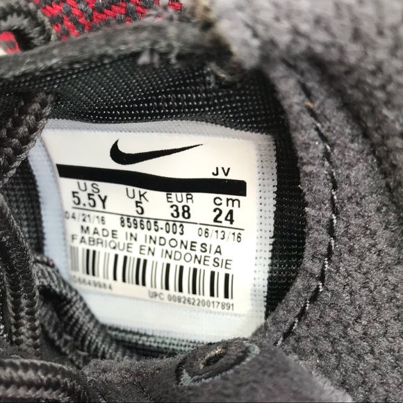 NWT Nike Roshe One SE Antracite WMNS - Picture 6 of 7